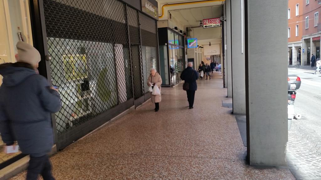 Residenza Ugo Bassi Lejlighed Bologna Værelse billede