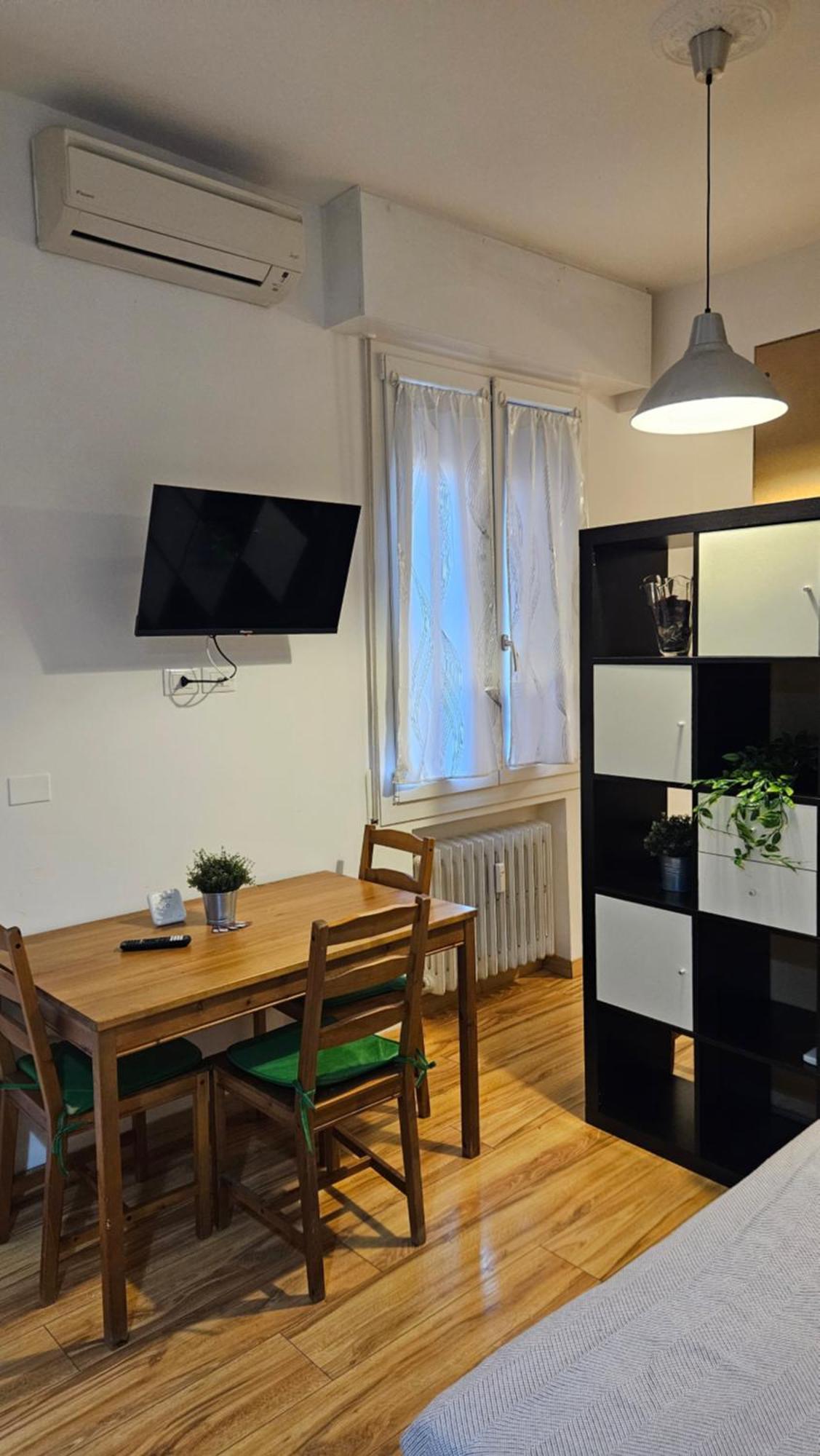 Residenza Ugo Bassi Lejlighed Bologna Eksteriør billede